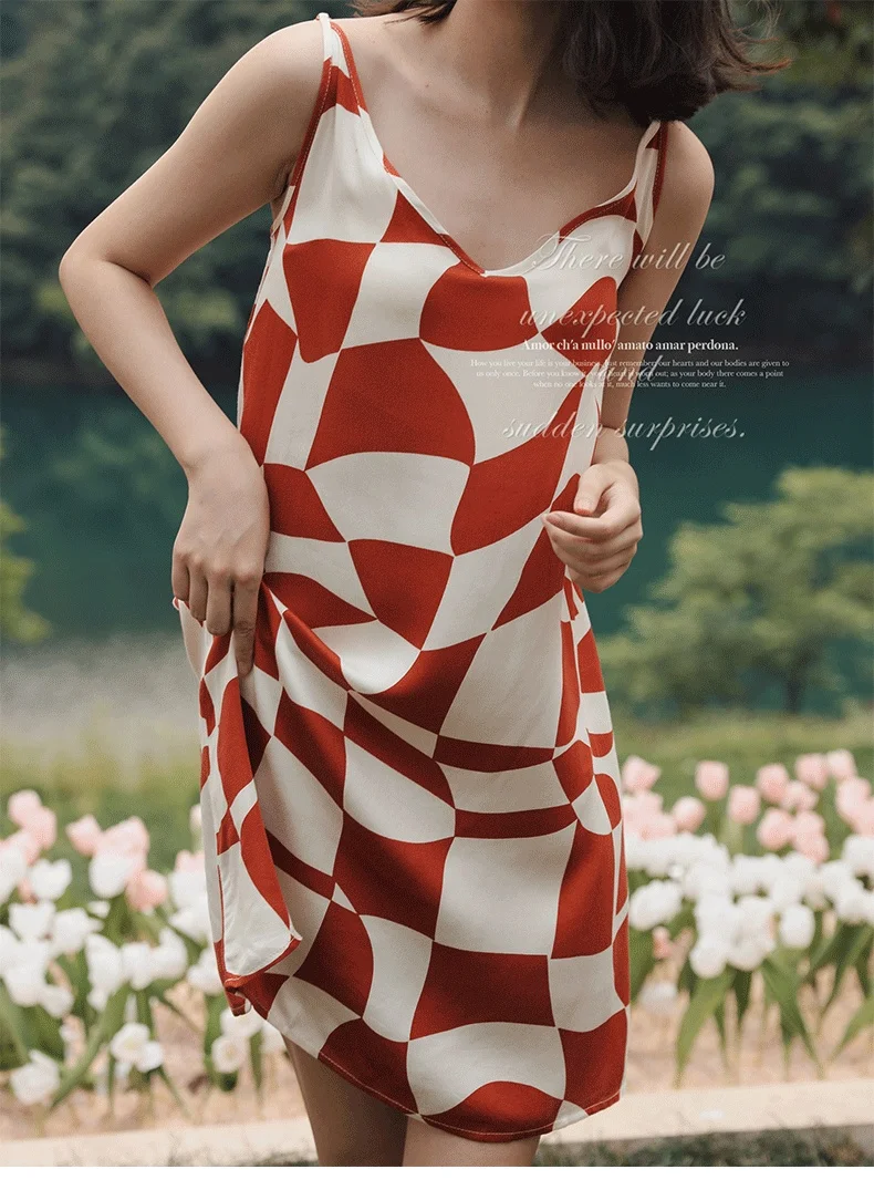 

Модное летнее атласное платье-комбинация в корейском стиле для девочек, свежее платье-комбинация в шахматном порядке для женщин, несколько цветов
