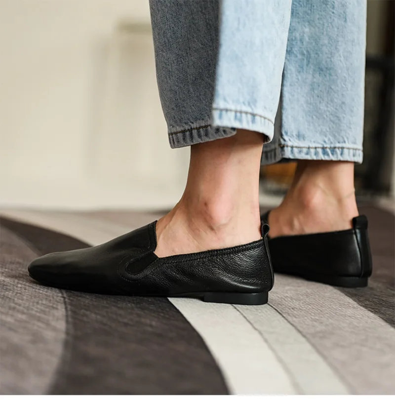 2022 Soft Genuine Leather Round Toe Flats Slip On Women Loafers Simple Style Daily Shoes Lady Mules Spring Autumn Women Flats