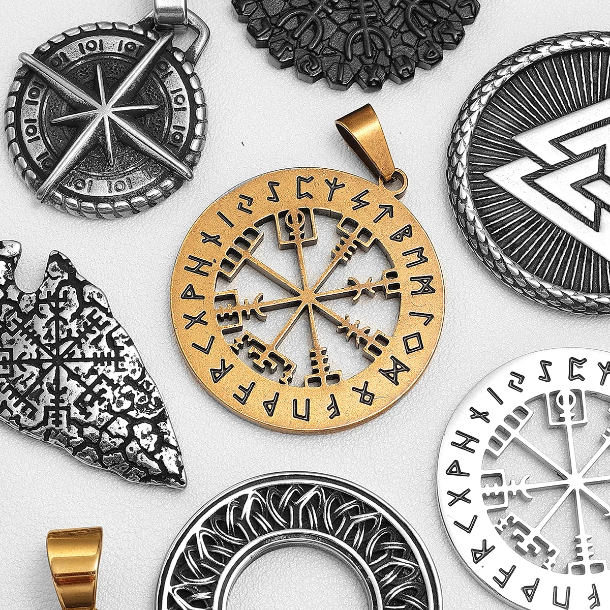 Viking Variety Compass Men Pendant Necklace Stainless Steel Nordic Myth Celtic Knot Chain Retro Rap for Friend Male Jewelry Gift