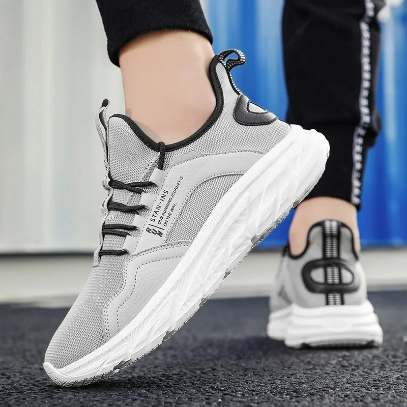 Lightweight Sports Sneakers with Plain Design and Shock Absorption Functionality