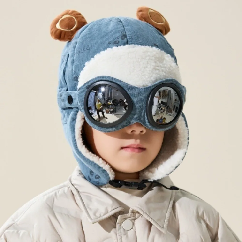 

Модная милая детская шапка-пилот с героями мультфильмов, ветрозащитная, морозостойкая, защитная шапка для ушей, толстая с очками, теплая зимняя шапка