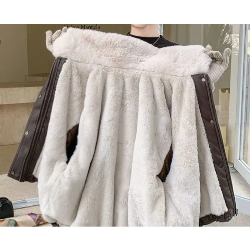 

Коричневая меховая интегрированная меховая куртка, женская осень-зима 2025, новая супер красивая утолщенная мотоциклетная кожаная куртка