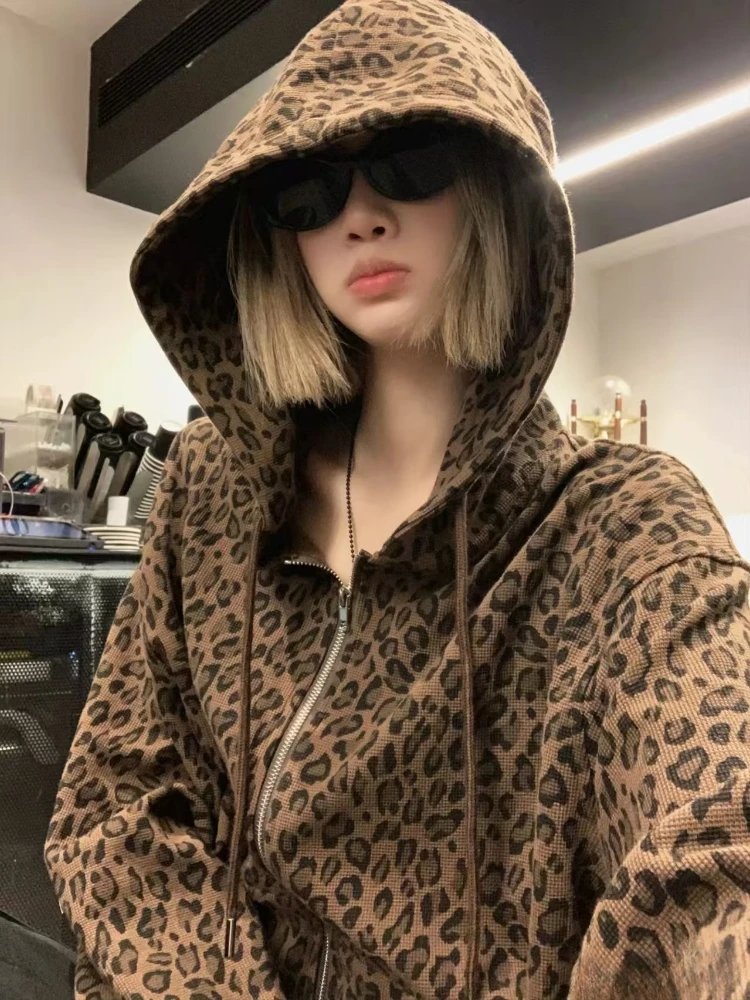 

Эстетическая свободная толстовка с леопардовым принтом для девочек, женская готическая Y2k, новое пальто с капюшоном на молнии, женская модная винтажная тонкая одежда 2025 г.