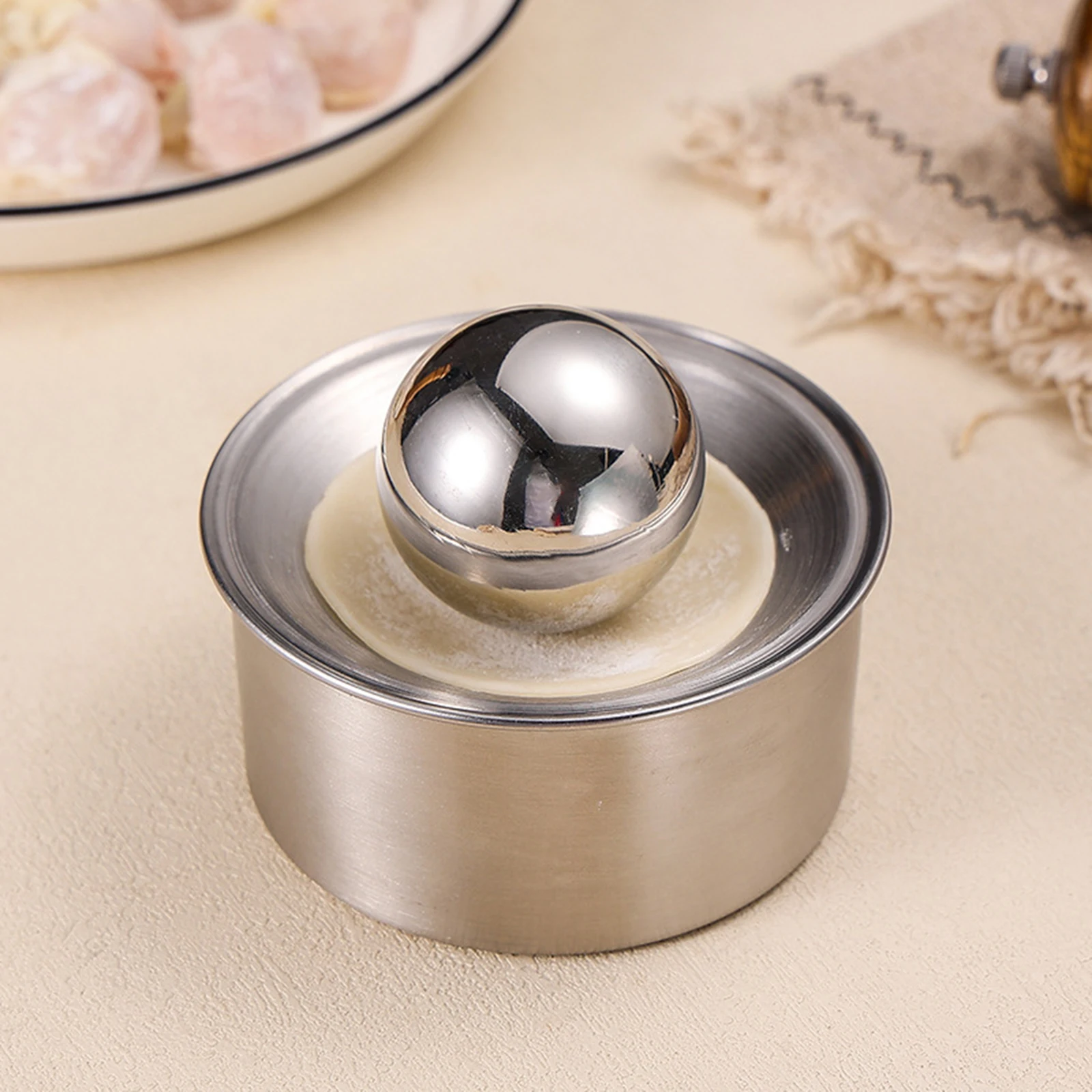 Dumpling Skin Maker Round Ball Pressing Dumpling Press Tool DIY Dumpling Mold Hand Pie Maker for Household Event Camping Kitchen