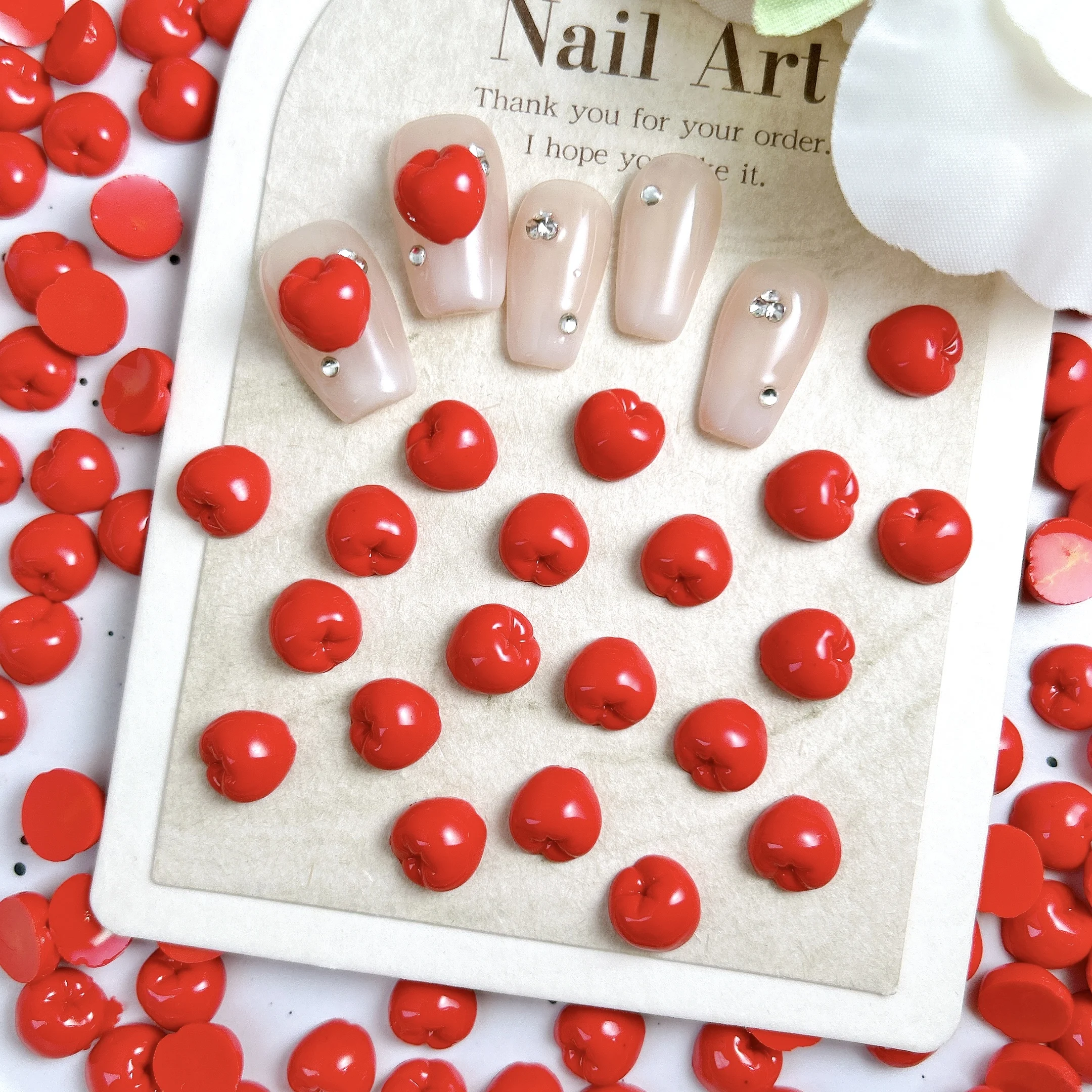 30PCS 3D Simulierte Minimalistische Flachem Boden Apple Harz Nagel Charms Neue Kreative Rote Apple Nail art Dekorationen DIY Haarnadel Nagel