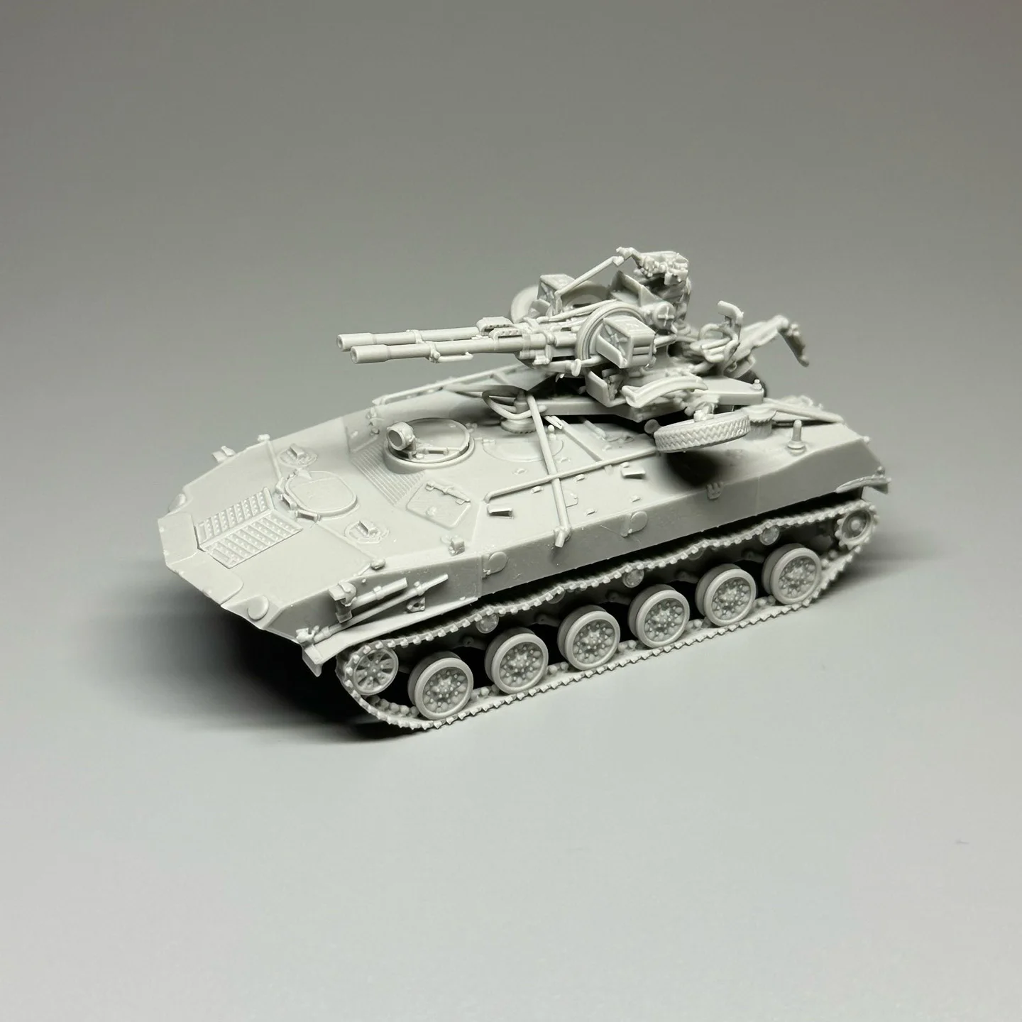 1/72 Soviet BTR-ZD Airborne Self-Propelled Anti-Aircraft Vehicle , SLA printing model decorative ornament