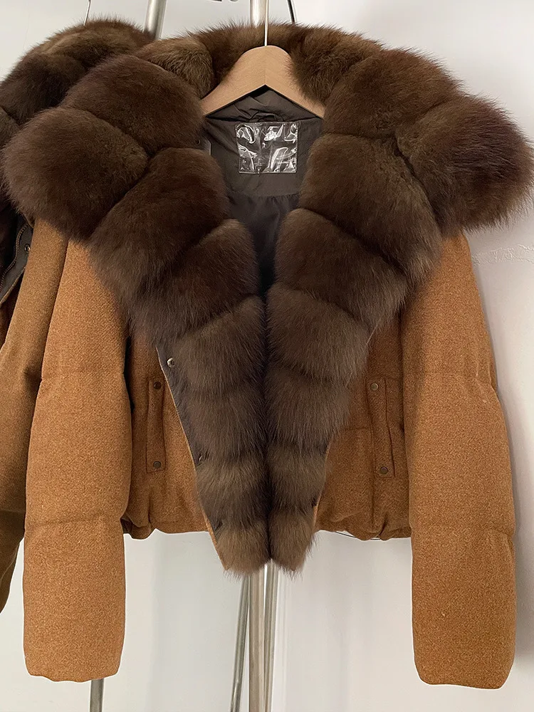 Damska krótka kurtka puchowa ZMEENNA z futrzanym kołnierzem, mieszanka wełny, luksusowa ciepła odzież wierzchnia, modna i szykowna, model ZM4314