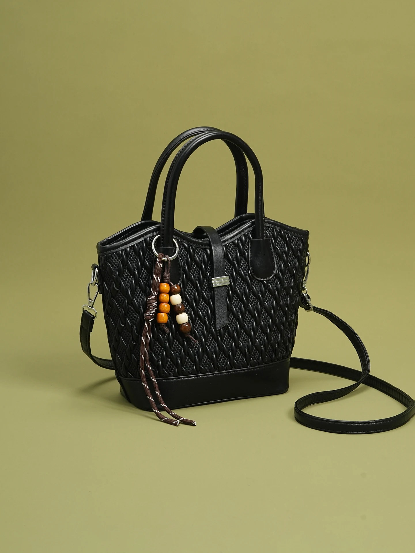 

New Trendy Women's Handheld bucket bag Large Capacity Shoulder Crossbody Bag Ladies messenger bag Suitable for daily commuting