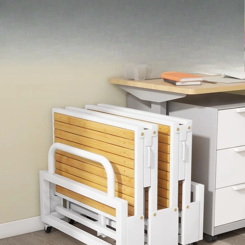 Cama plegable individual y sencilla para el almuerzo, cama para siesta, alquiler en frío para el hogar, tablero duro, campamento de acompañante