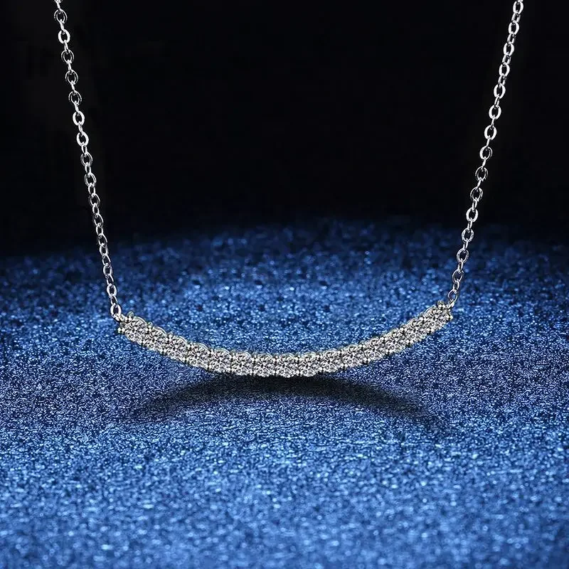 18K gold inlaid diamond necklace PT950 platinum collarbone chain smiley face pendant fashionable and simple necklace