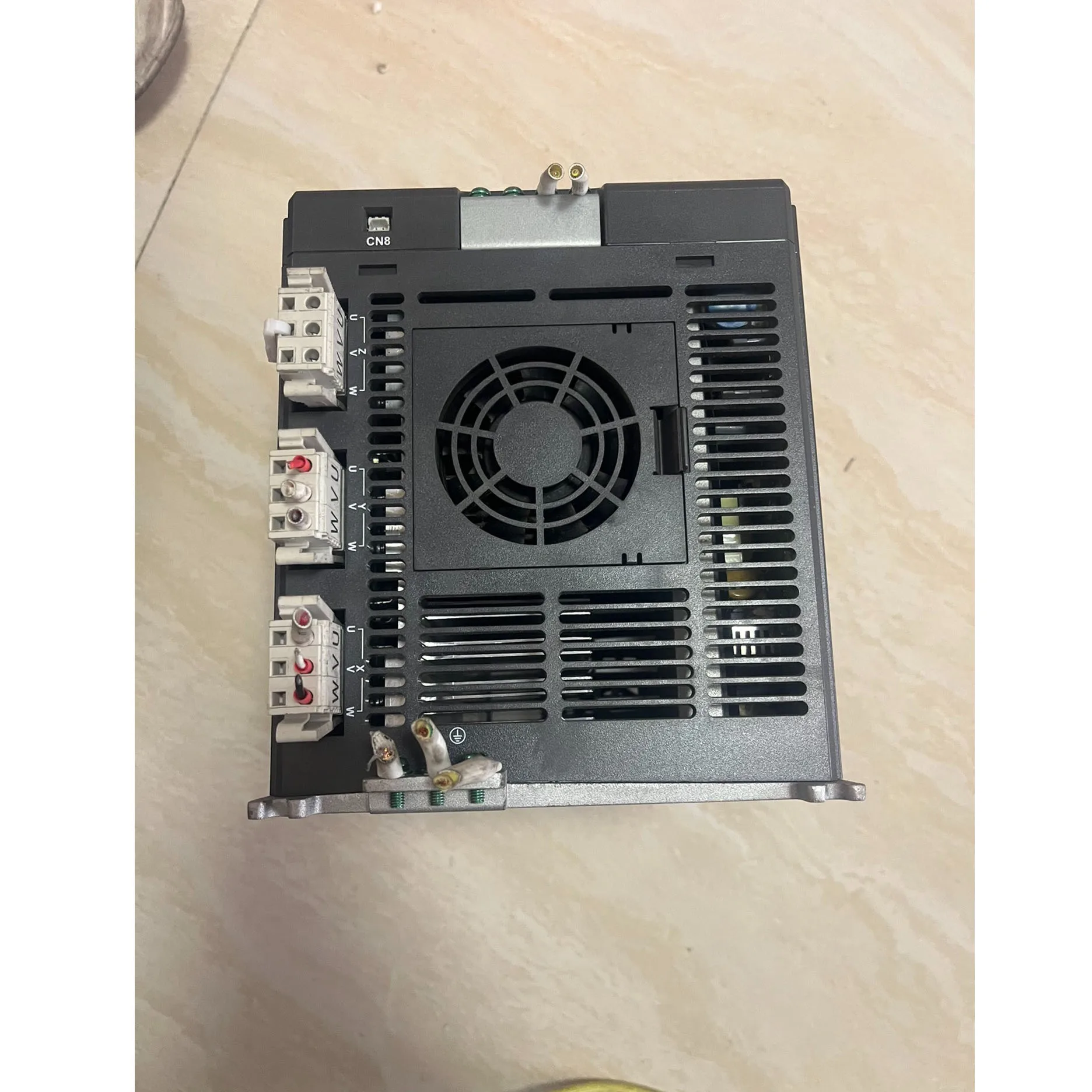 Servo drive ASD-M-0721-M Com garantia