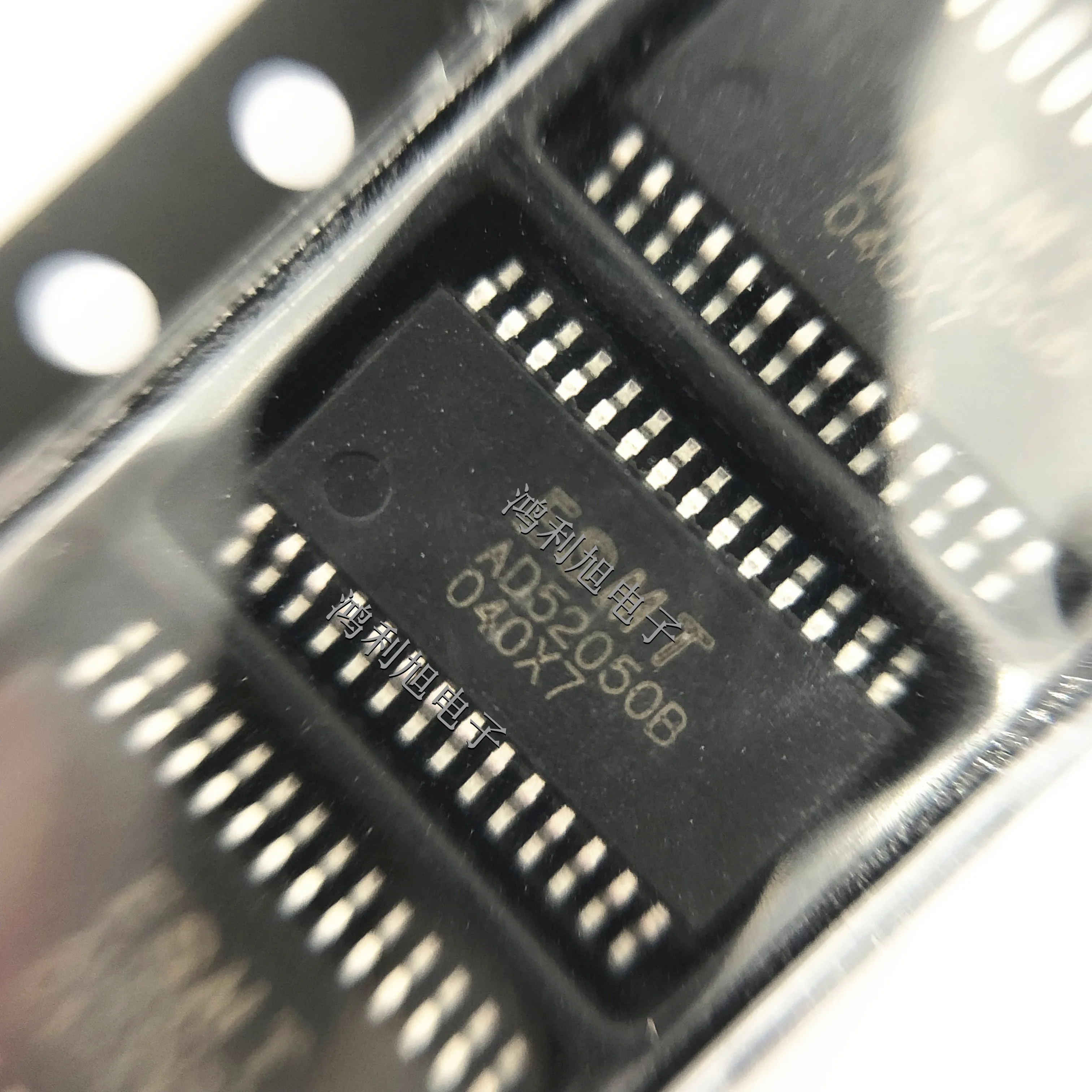 5pcs/Lot AD52050B-26QG28NRR TSSOP-28 AD52050B 2x15W Stereo Class-D Audio Amplifier With Power Limit