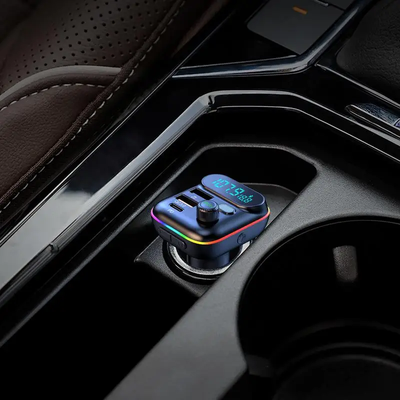 調整可能なLEDアンビエントライト付きカーチャージャーアダプター、車両急速充電、自動充電アダプター、mp3プレーヤー、fm