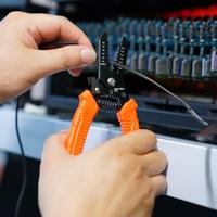 Multifunctional Wire Strippers Stripper/ Pliers/ Wire Strippers Easy Storage And Transport Three Colors Randomly 1pc