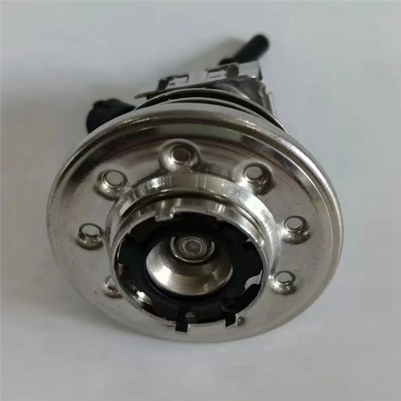 Cairan Knalpot Diesel Injektor Urea Otomatis untuk Urea Kendaraan Diesel Range Rover Discovery 3.0L 04440210431 LR062819 LR134710