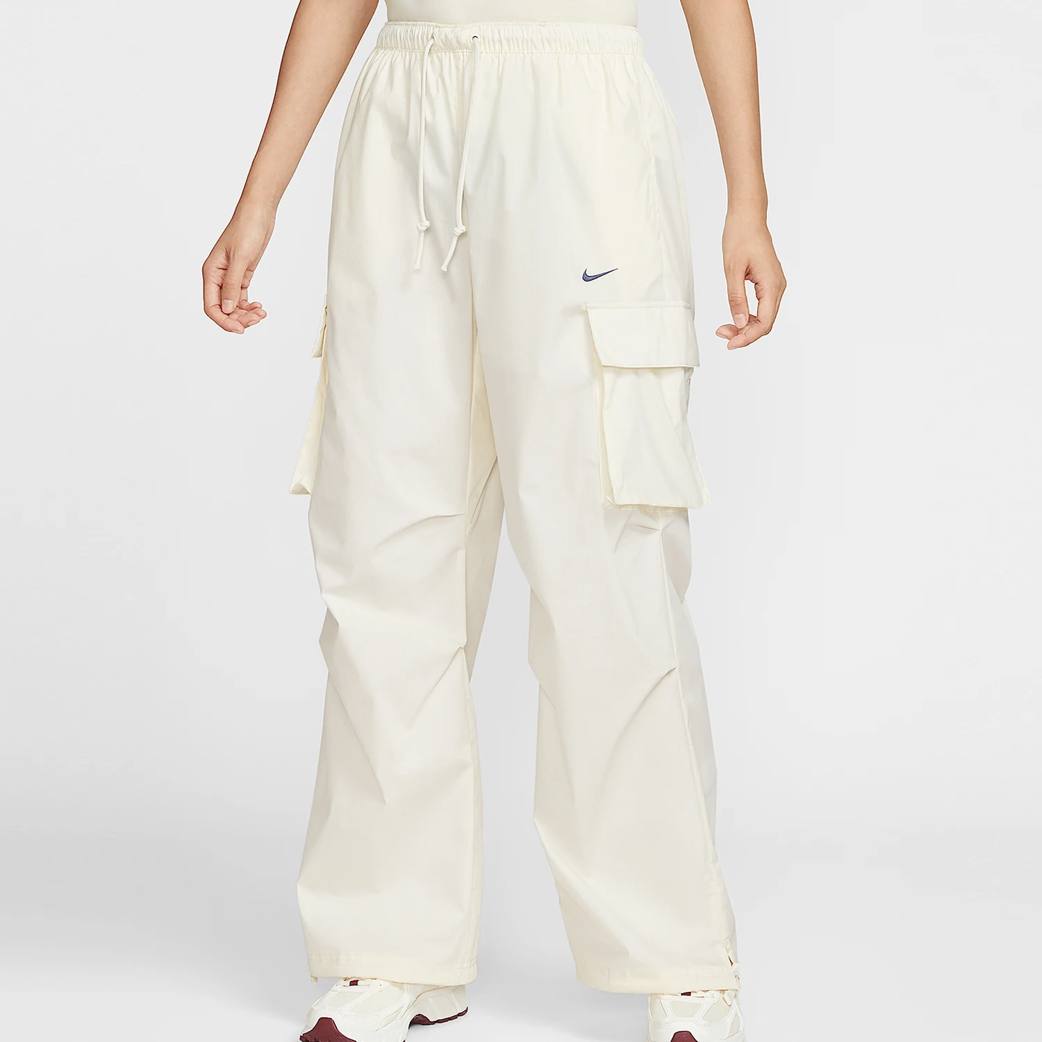 

Nike genuine Summer Women's Fashion Loose Woven Sports Pants II0445-047