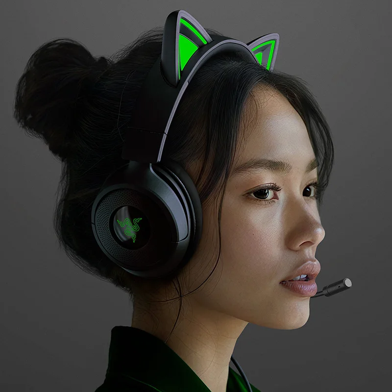 سماعة الألعاب السلكية Razer Kraken Kitty V3 X - ميكروفون قلبي HyperClear - محركات 40 مم - صوت محيطي 7.1 - وسائد أذن مريحة