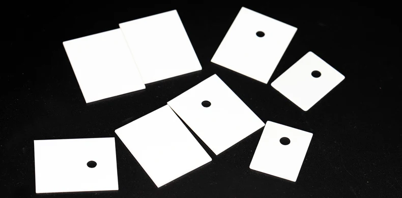 TO-3P/220/247/264 12*18,5 14*20 17*22 20*25 22*28 Aluminiumoxid Aluminiumoxid Isolierung Wärmeleitende Keramik Pad Dichtung Blatt – Detail 2
