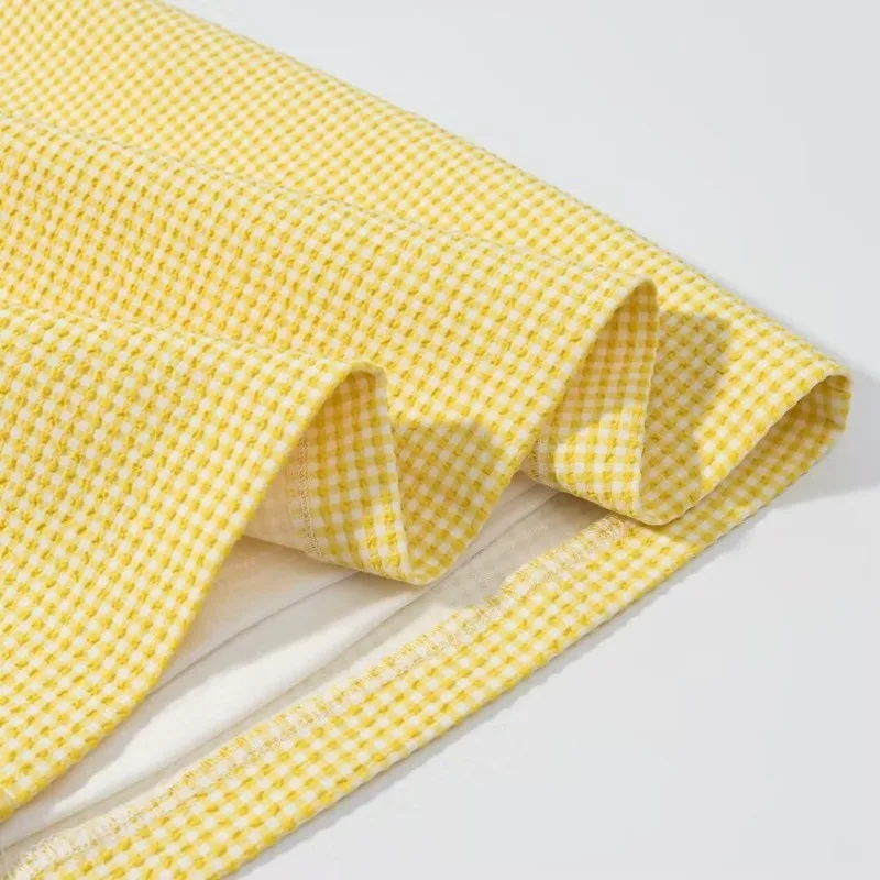 ชุดเดรสฤดูร้อน 2025 ชุดเดรสผู้หญิงแบบไม่มีแขน สไตล์ฮาราจูกุ สีแดง มินิเดรส ชุดไปทะเล ชุดคอร์เซ็ทสั้น สไตล์โบฮีเมียน สำหรับงานปาร์ตี้