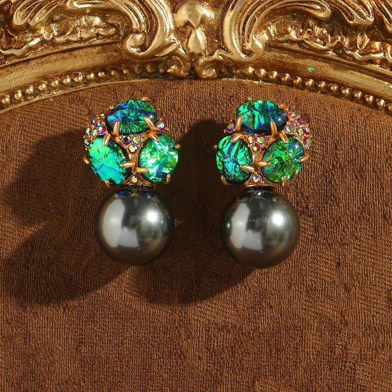 

Vintage Green Opal Stud Grey Pearl Earrings Luxury Designer Jewelry Colorful Three Leaf Accessories For Women Trends 2025 New