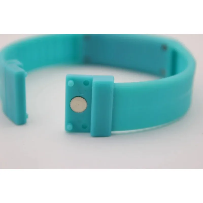 Red Unisex Digital LED Touch Sport Watch - usage example