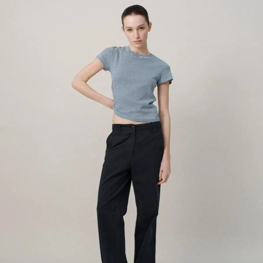 クラシックなラウンドネック、スリムフィット、ストライプ柄、または無地のTシャツ、レディースカジュアル、ピュアコットン、サマートップ、ファション、万能、ベーシック