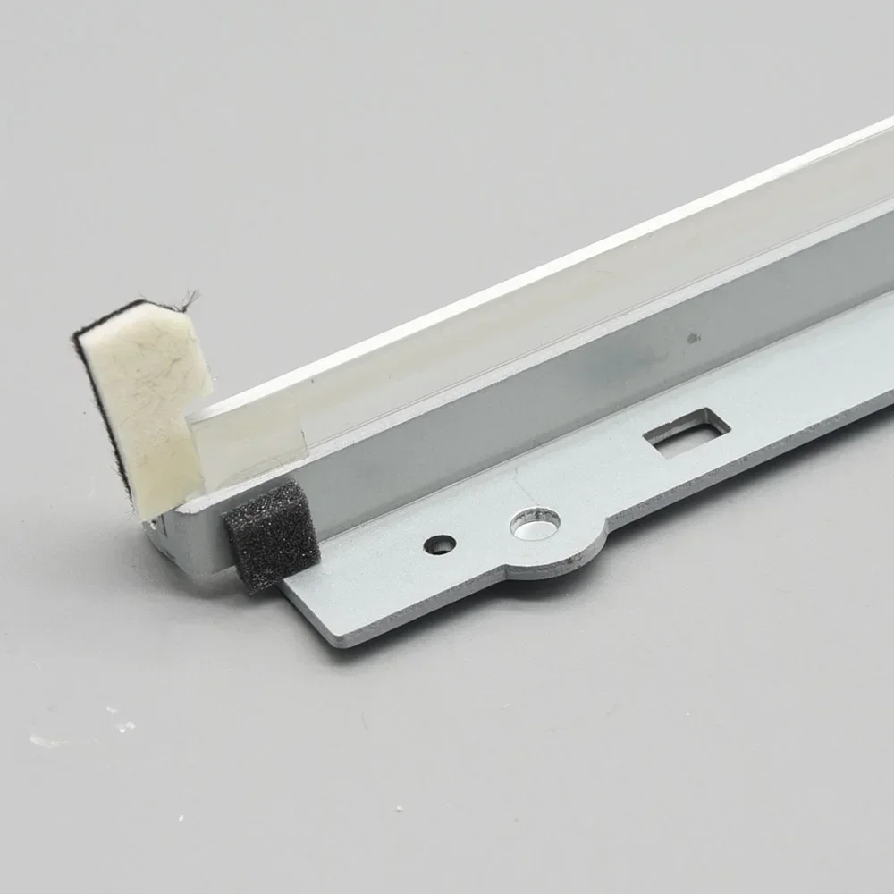1PC X RM2-6576-000 B5L24-67901 Transfer Belt Cleaning Blade support for HP Color LaserJet M552 M553 M554 M555 M577 M578 E55040 E