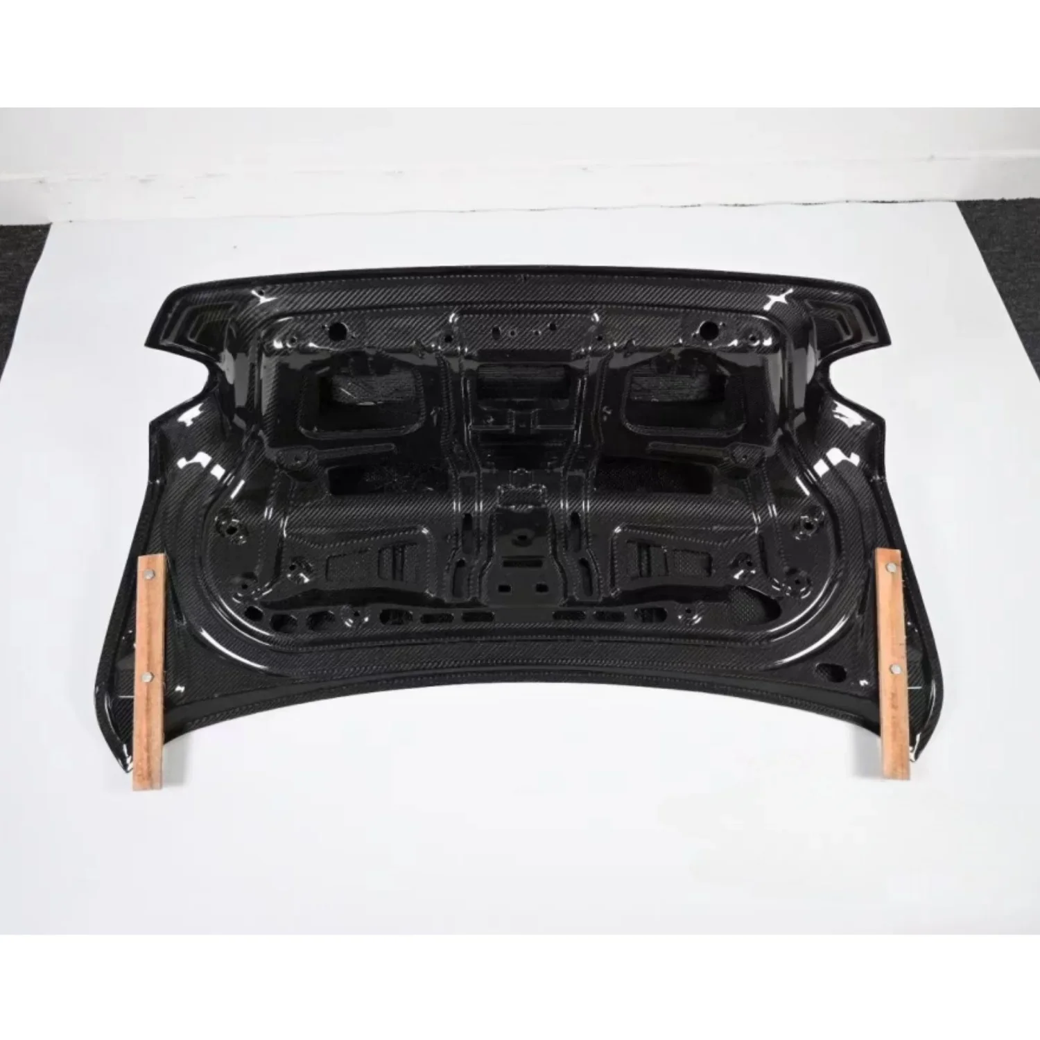 غطاء صندوق السيارة من ألياف الكربون مناسب عالي الجودة لصندوق الكربون M2 G87 Csl #2