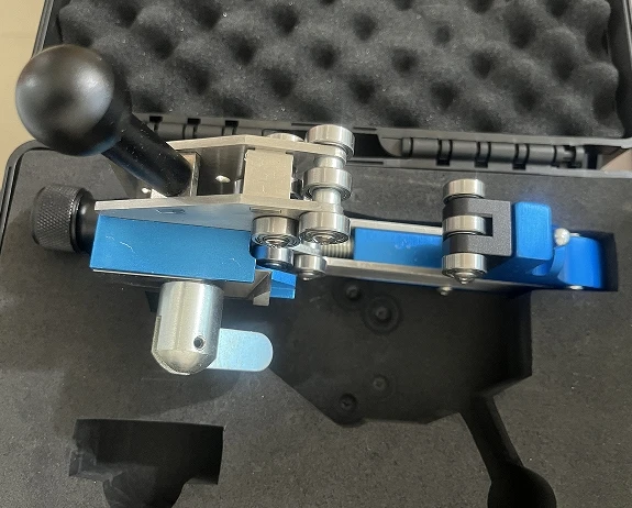 رائجة البيع 10KV 35KV طبقة العزل الرئيسية إزالة أداة مقشر كابل تشغيل أداة عمق 0-15 مللي متر