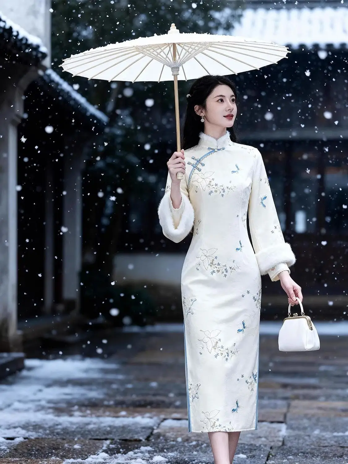 

Китайское вышитое Cheongsam, зимнее теплое цветочное элегантное винтажное женское платье Ципао