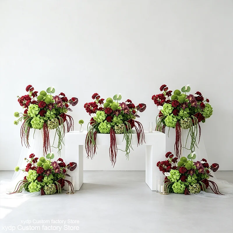 Künstliches Hortensien-Blumenarrangement in Burgunderrot und Grün, Hochzeitstisch-Mittelstück, Blumenball, Calla-Lilie, Amaranthus-Gras, Floristik – Detail 2