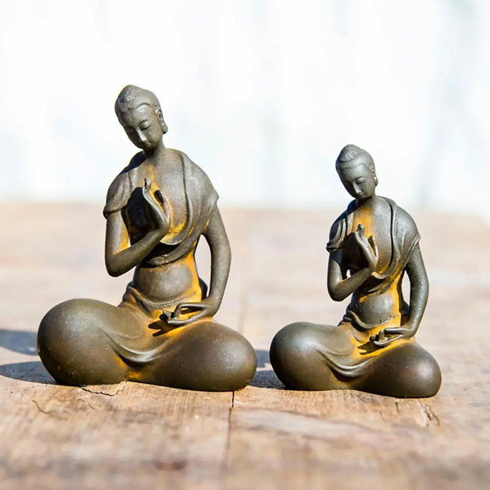 Japanese Iron Zazen Buddha Figurine Miniature Cast Iron Monk Statue Desktop Meditation Buddha Sculpture for Home Zen Decor