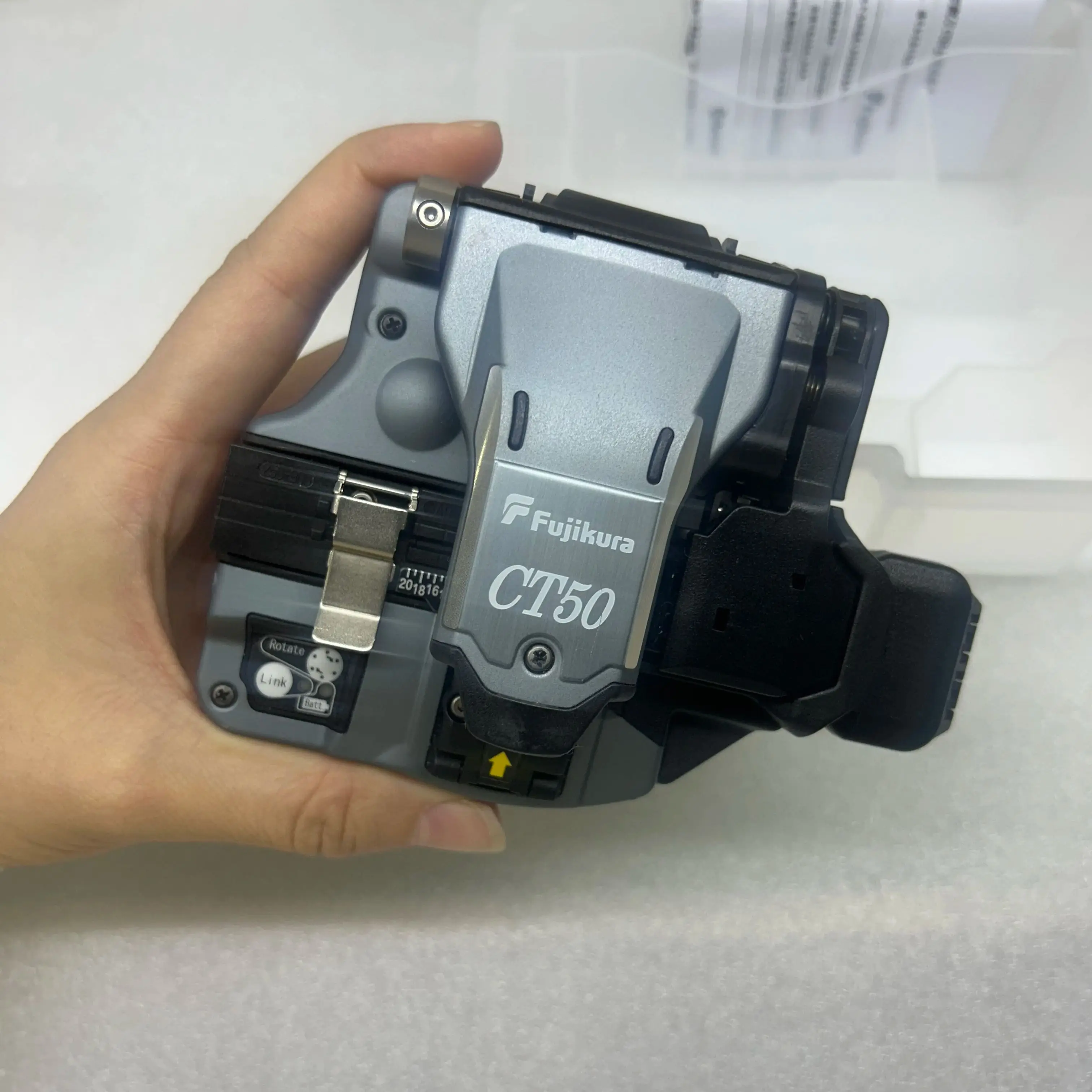 Original CT50 High Precision Optical Fiber Cleaver CT-50 Cutting Knife With Automatic Cleaving Blade Rotation Made in Japan