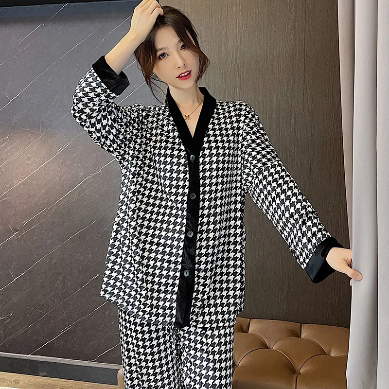 V-Neck Trouser Suits Long Sleeve Cardigan Home Clothes Warm Sleepwear Leopard New Women\'s Pajama Set Fashion Velvet Nightwear