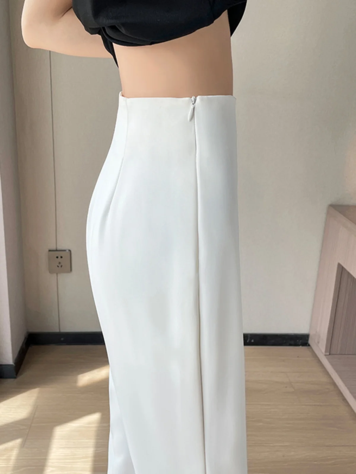 Pantaloni a gamba larga a vita alta Pantaloni estivi asimmetrici da donna Sle Pantaloni casual svasati sottili in seta ghiacciata Pantaloni lunghi