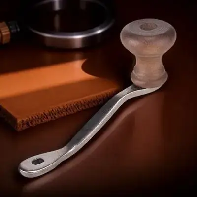 

Efficient Manual Coffee Grinding Machine Ceramic Blade Burr Mill in Retro Wooden Design Great Gift for