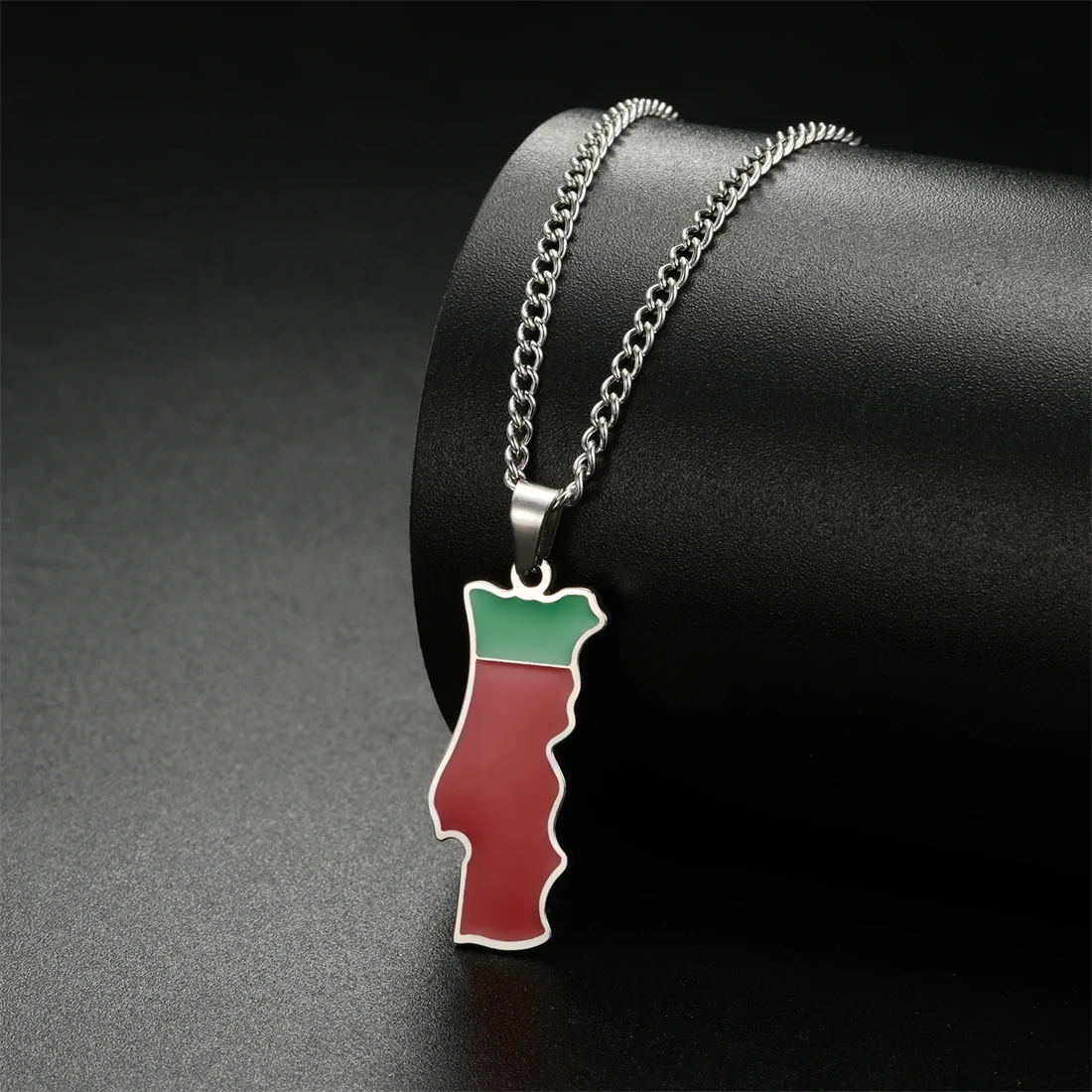 EUEAVAN Stainless Steel Portugal Country Map Necklace Women Drip Oil Portuguese Flag Pendant Chain Jewelry For Girl Gift