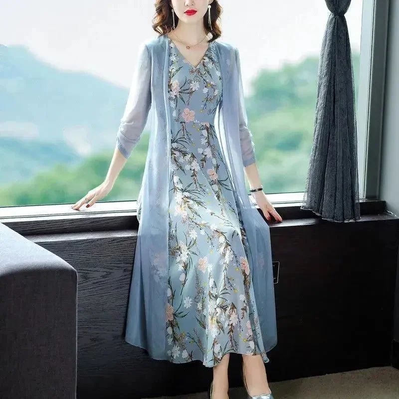 Set Size Large Dress New Chiffon Coat Slim and Fashion Reducing Age Cardigan Print Tank Top Two Piece Set