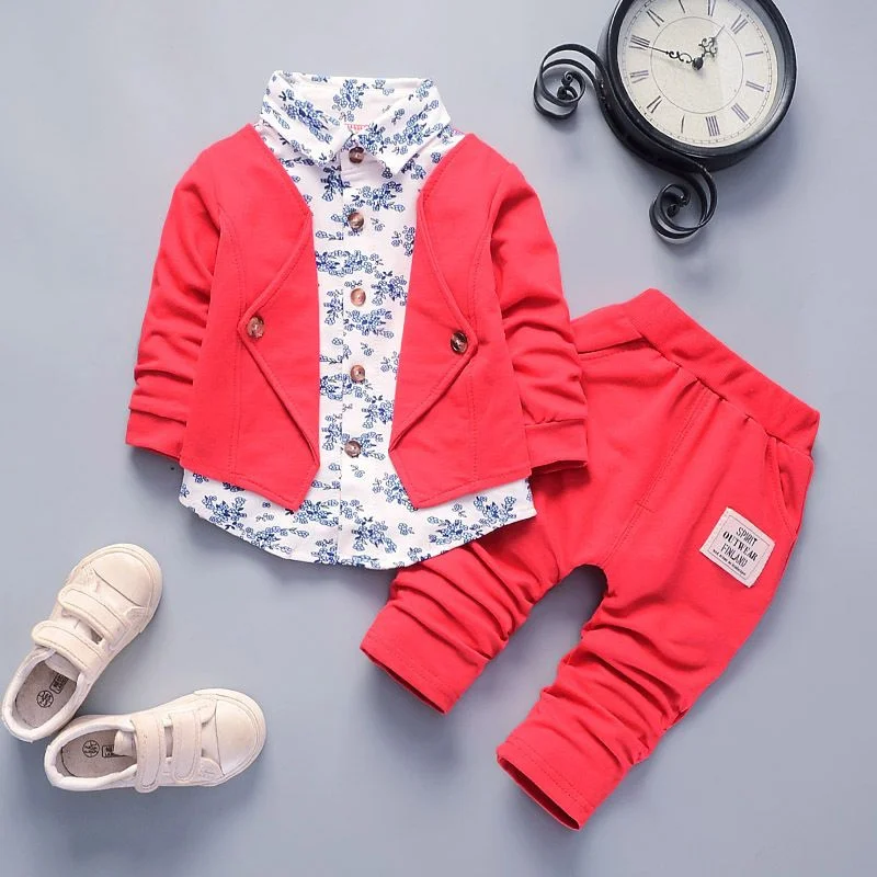 Baby boy children\'s suit, autumn boy printed long-sleeved shirt+solid color cardigan coat+casual pants 3cps suit boy handsome an