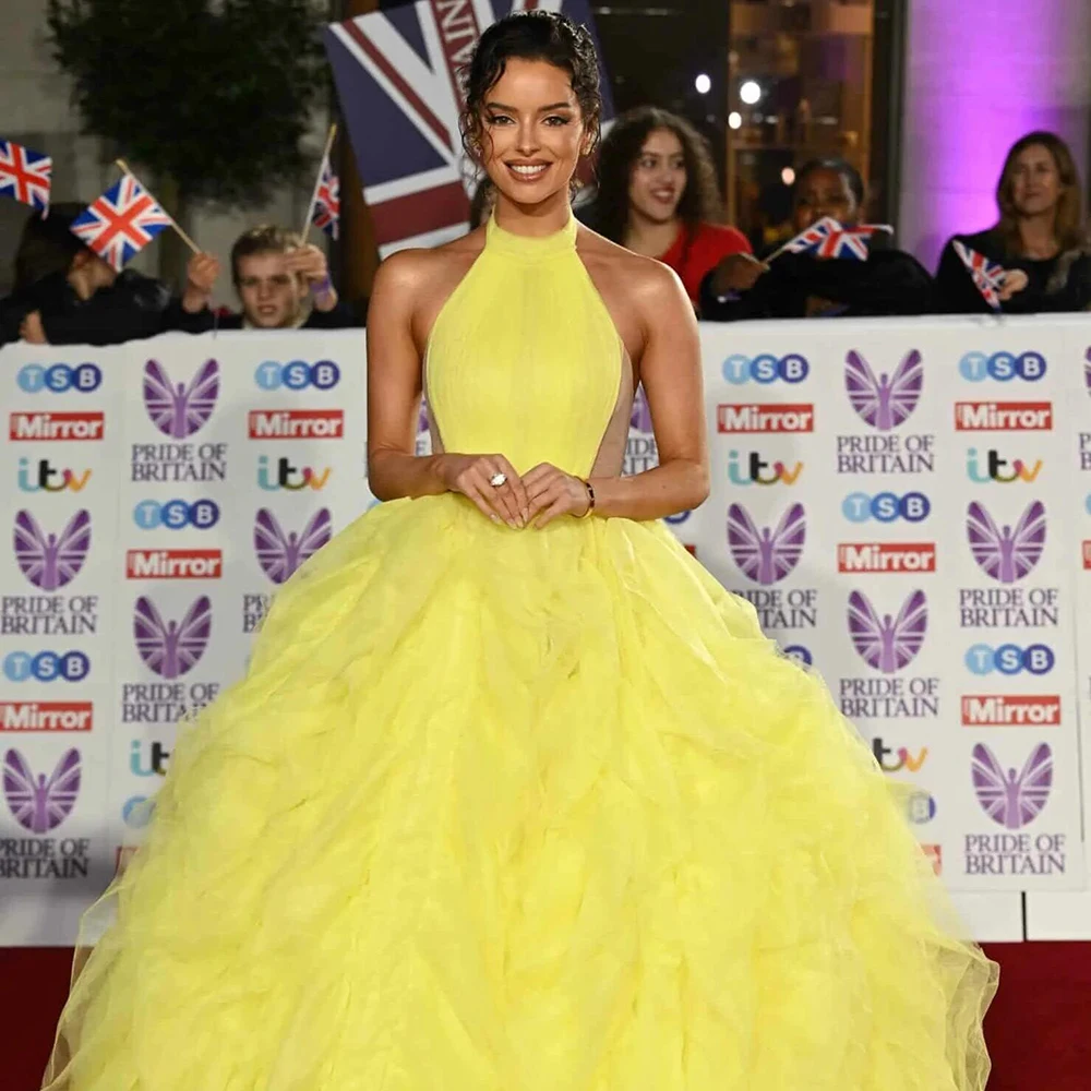 LAIDITYA-vestido de graduación amarillo elegante sin mangas con cuello Halter, vestidos fruncidos escalonados, tren de corte elegante, vestidos de noche de fiesta de línea a