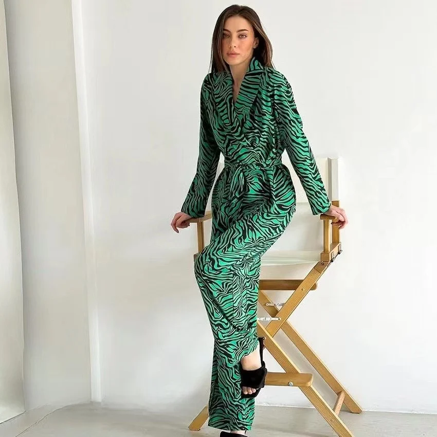 

Комплект домашней одежды в полоску с принтом, длинные брюки, топ и брюки, удобный комбинезон для женщин, длинная осенняя одежда све