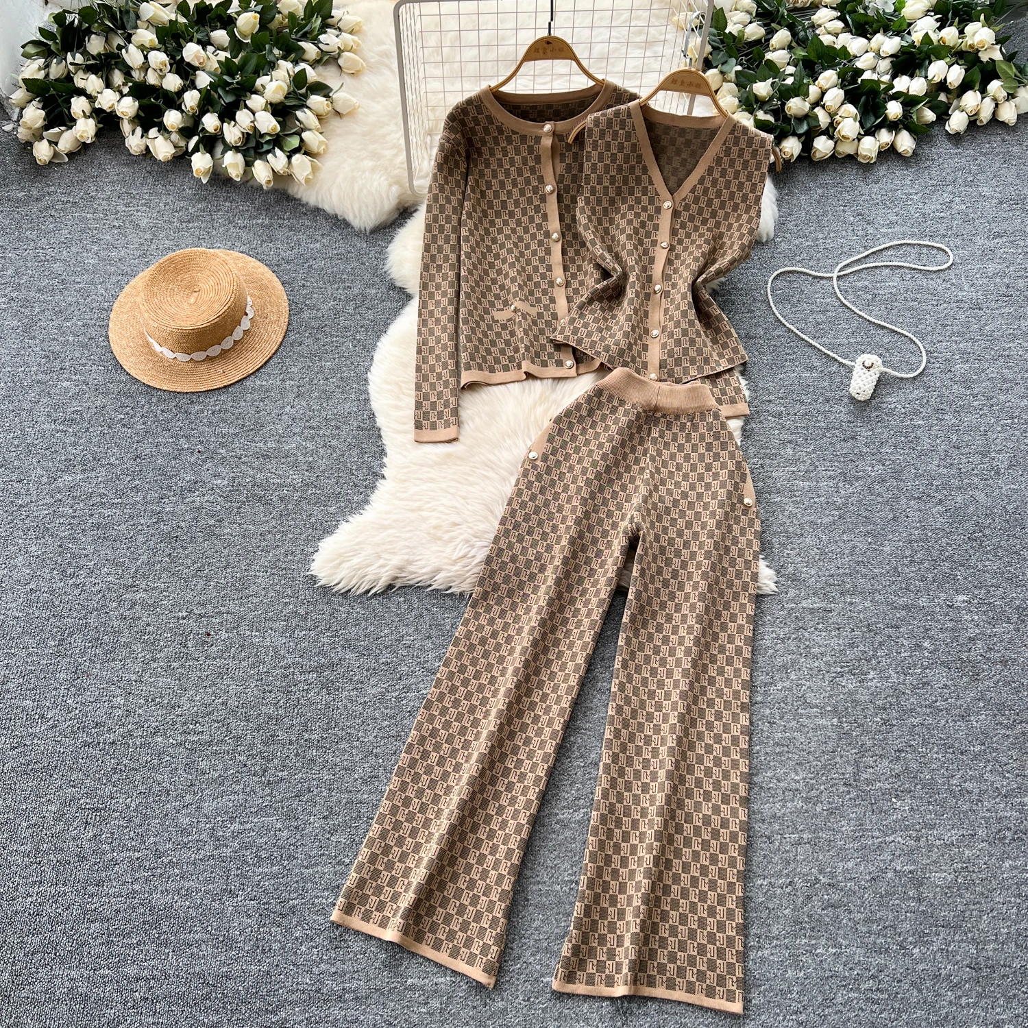 

Women's Knitted Three-piece Sets Female European And American Style Sleeveless Vest + O-Neck Cardigan + Wide Leg Pants