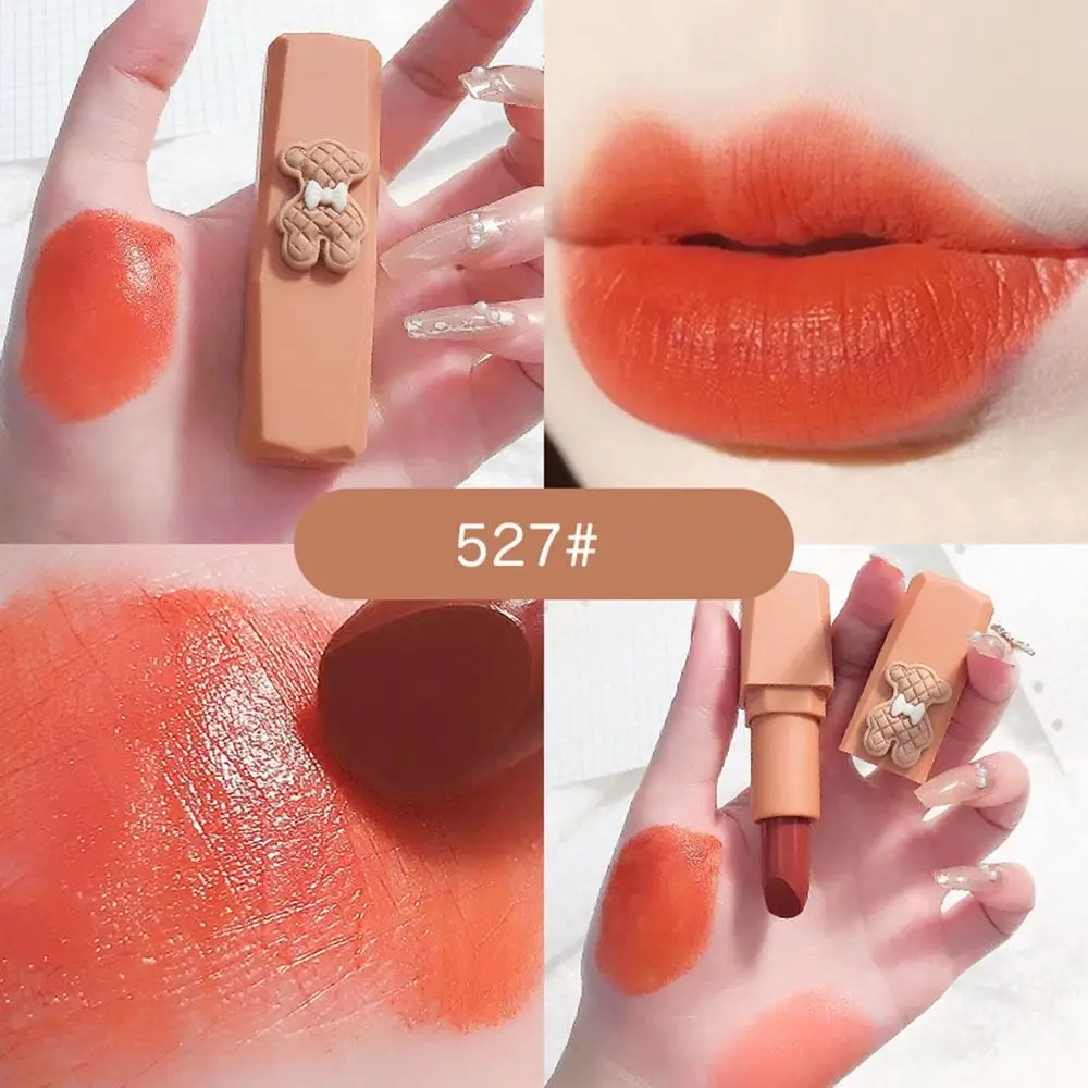 Esmalte de labios en forma de oso para mujer, bálsamo labial de caramelo antiadherente, brillo de labios sedoso de larga duración, lindo