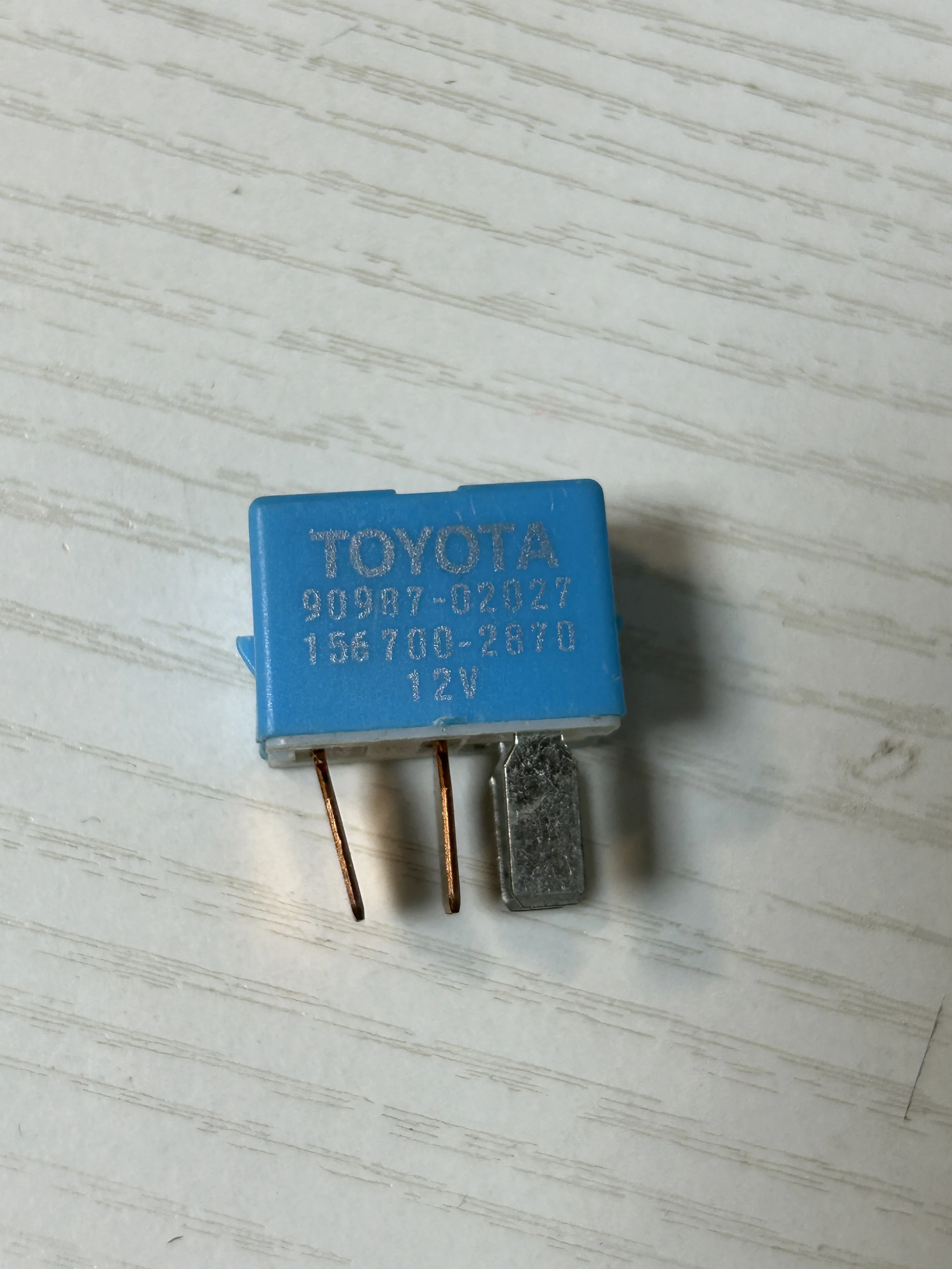 

2V universal electronic fuel injection vehicle 4-pin relay