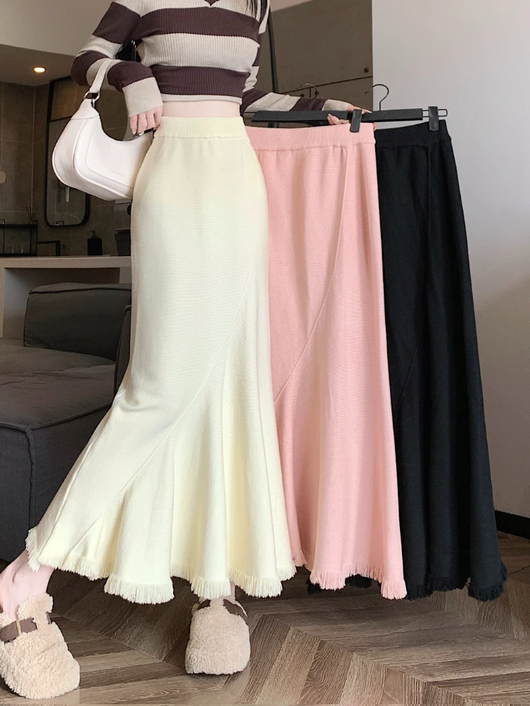 2026 Korean Style Extended Length Tassel Women Knit Midi Skirts High Waist Elegant Slim Drapey Big Hem Bodycon Mermaid Skirt