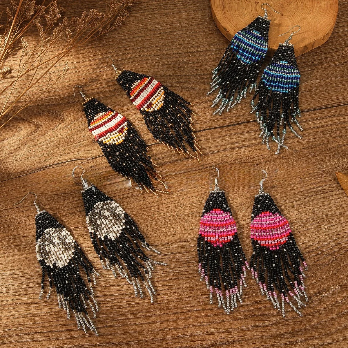 

Серьги из бисера Планета Дизайн Оригинальность Цвет Геометрия Ручное вязание Богемия Сплав Кисточка Tide Женские серьги из рисовых бусин