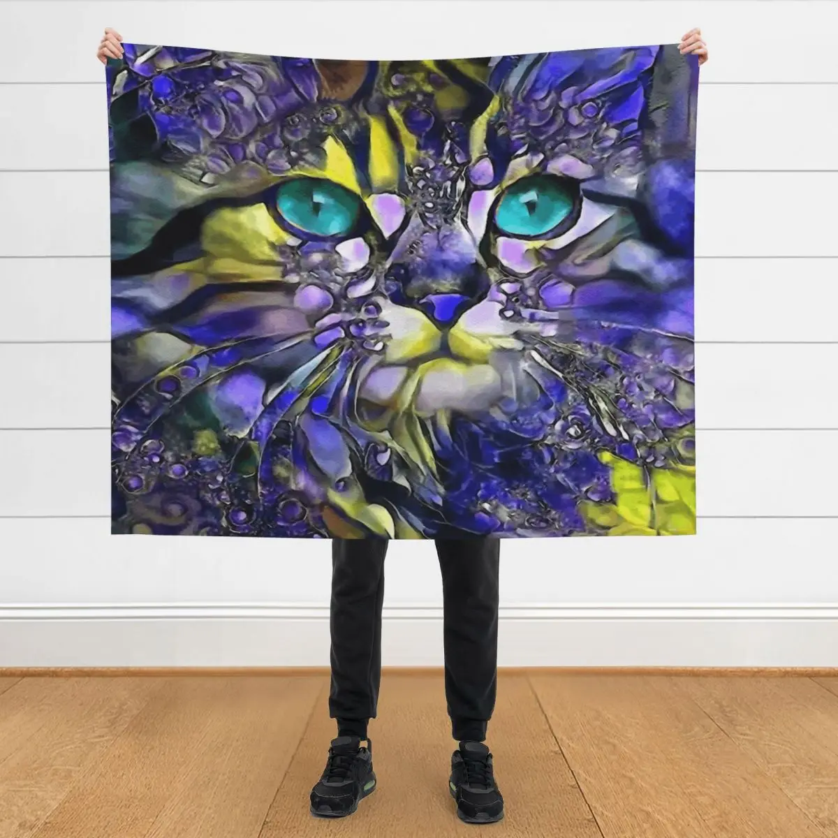 

Violet, cat Throw Blanket Beach Quilt Cute Blankets