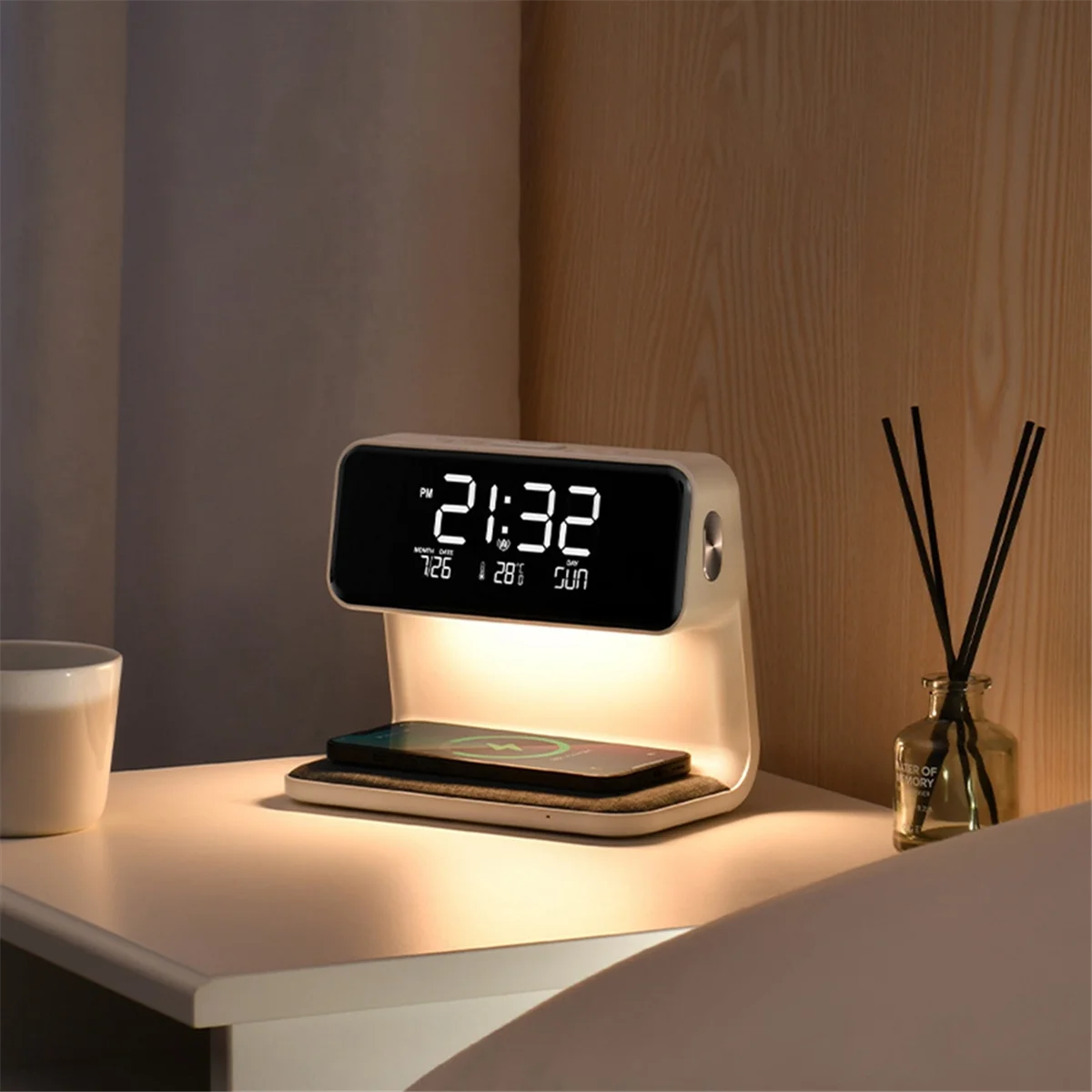 Reloj despertador con carga inalámbrica y luces, estación de carga de reloj despertador digital regulable para dormitorio, mesita de noche OfficeB84B