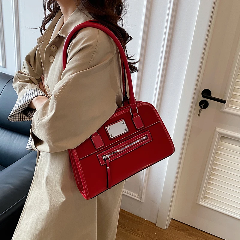 

High-End Ladies Tote Bag Made of Premium Leather Featuring High-End Paris Elegant Vintage Look