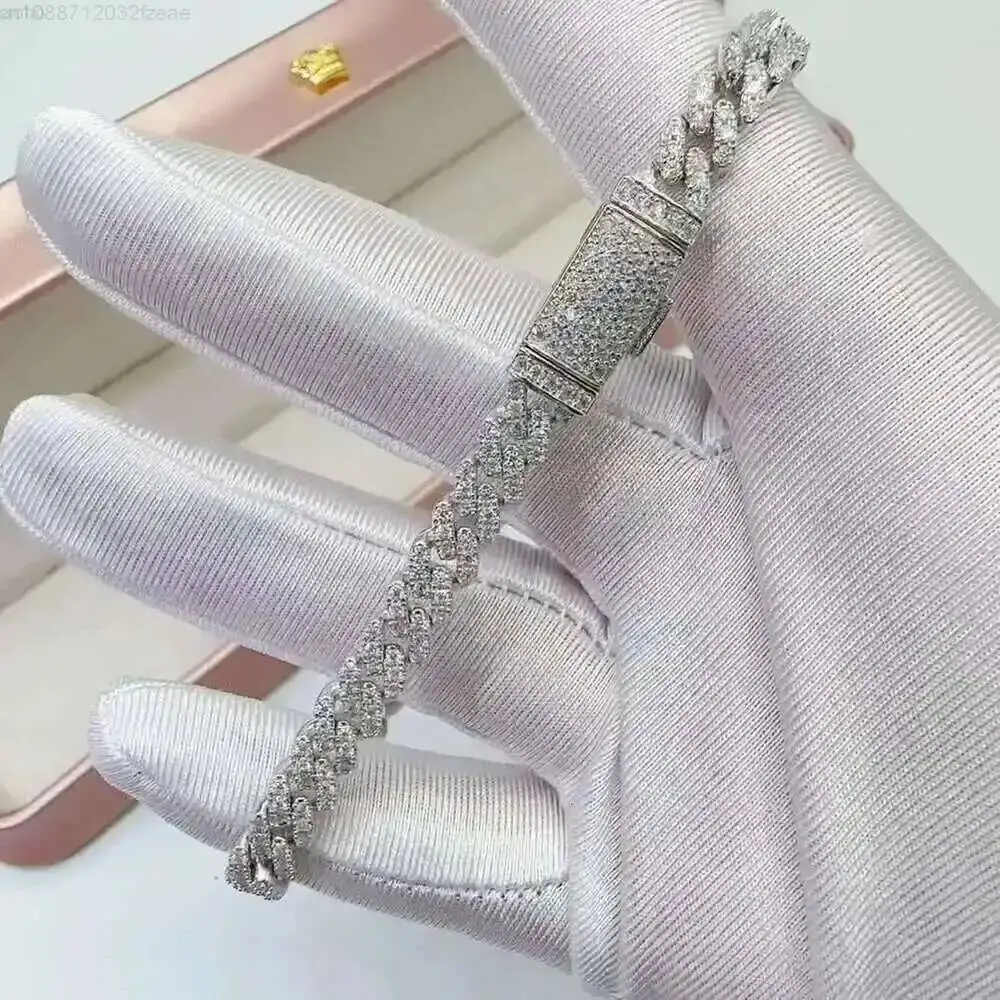 

Width 6mm 925 Sterling Silver Vvs Moissanite Diamonds White Gold Plated Cuban Link Chains Bracelet